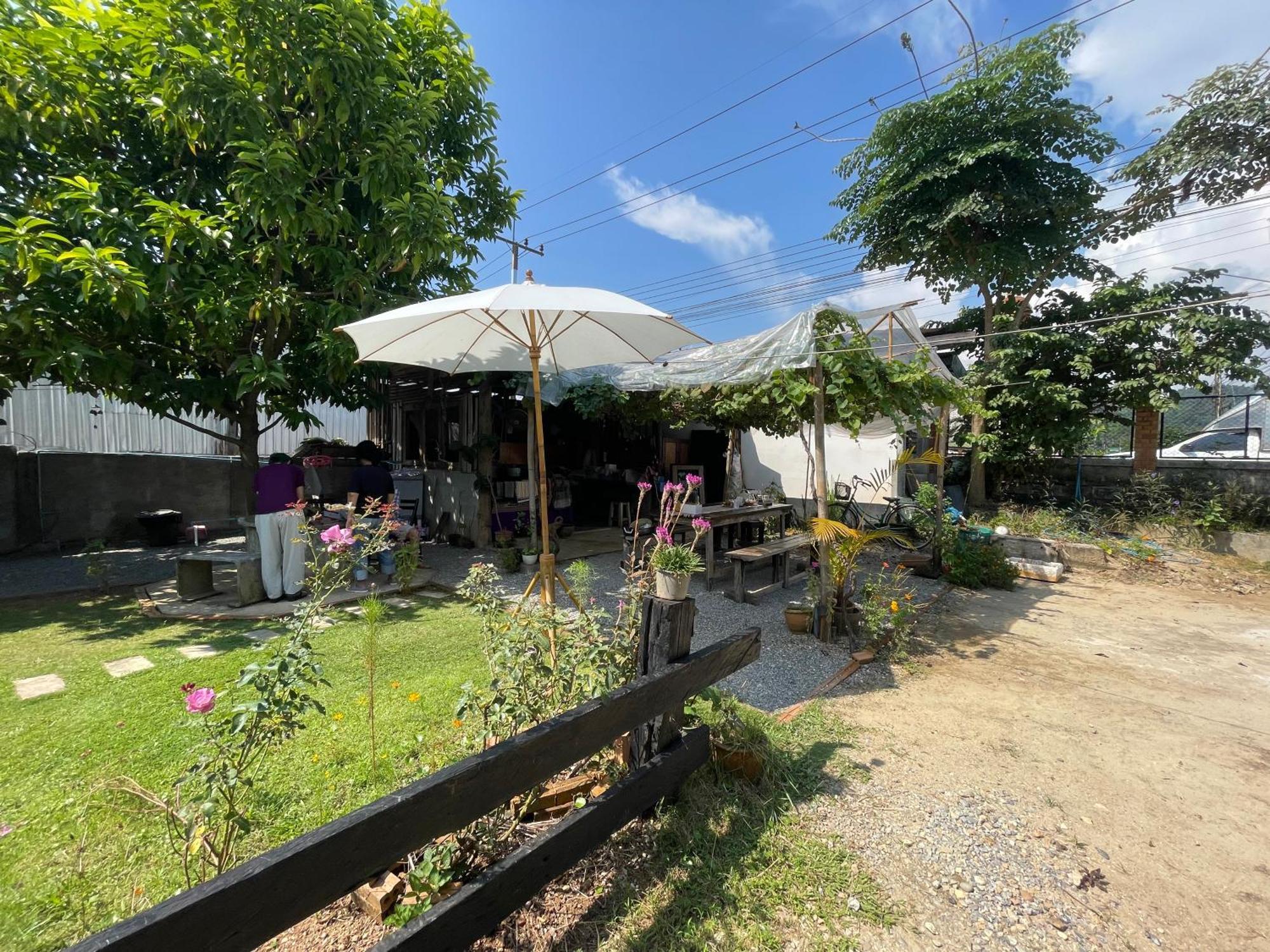 The Legend Homestay. Mae Ai Extérieur photo